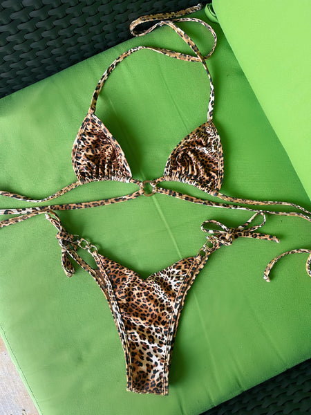 Cheetah V Triangle Top (Strings)